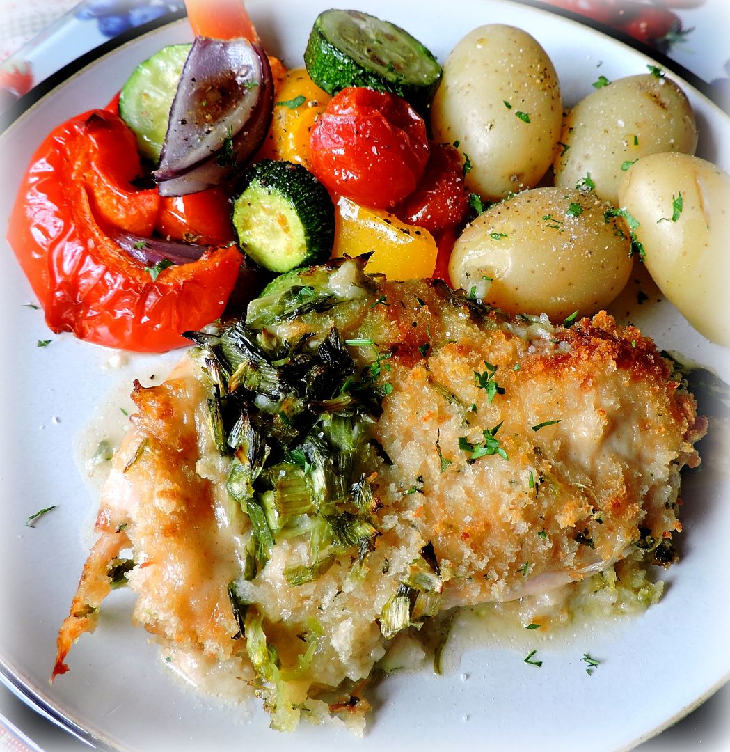 The English Kitchen Chicken, Cheesy Leeks & Spinach